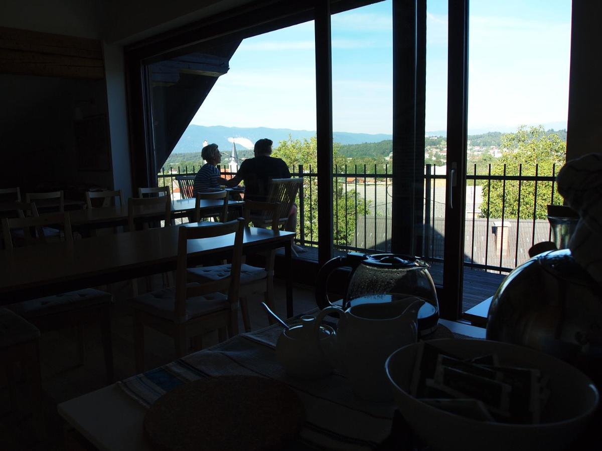 Bed & Breakfast Base Camp Križe Екстериор снимка