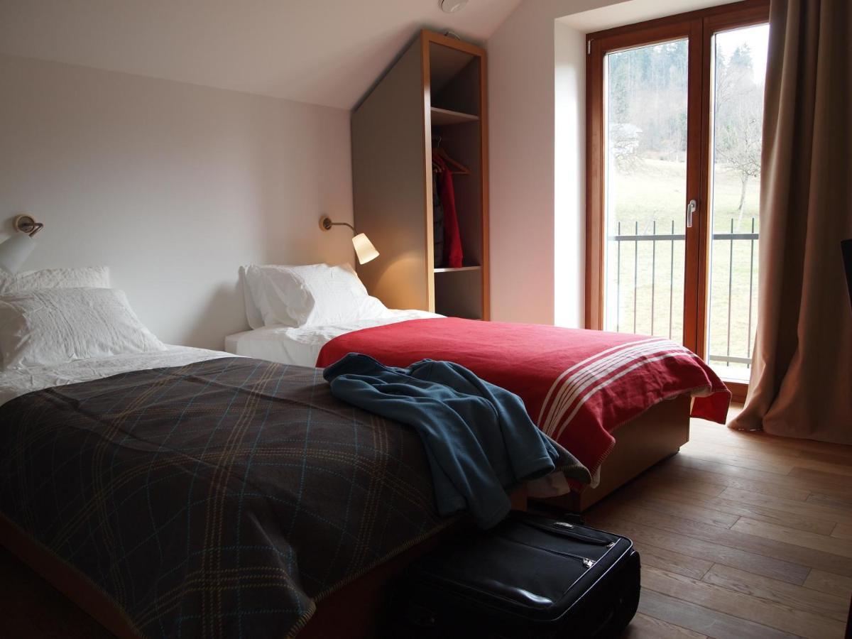 Bed & Breakfast Base Camp Križe Екстериор снимка