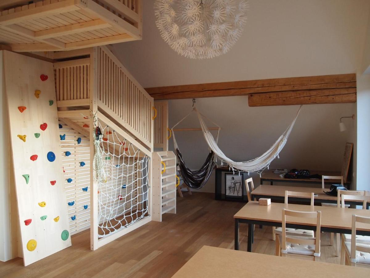 Bed & Breakfast Base Camp Križe Екстериор снимка